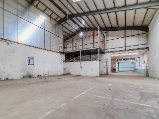 Nave industrial C/ Siete Picos, Pol. Ind. El Cerro, Segovia 26