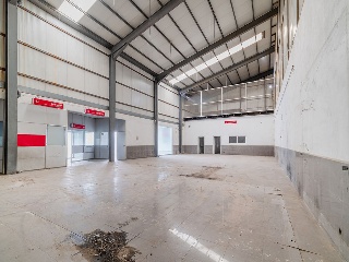 Nave industrial C/ Siete Picos, Pol. Ind. El Cerro, Segovia 27