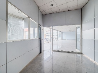 Nave industrial C/ Siete Picos, Pol. Ind. El Cerro, Segovia 32