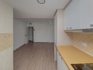 Piso en Av de Ramón y Cajal - Alicante - 54
