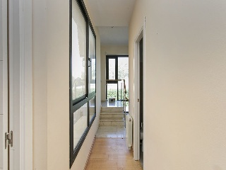 Chalet adosado en Sant Esteve Sesrovires (Barcelona) 23