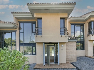 Chalet adosado en Sant Esteve Sesrovires (Barcelona) 36