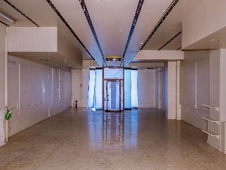 Local comercial en Av Alcalde Porqueres  - Lleida - 3