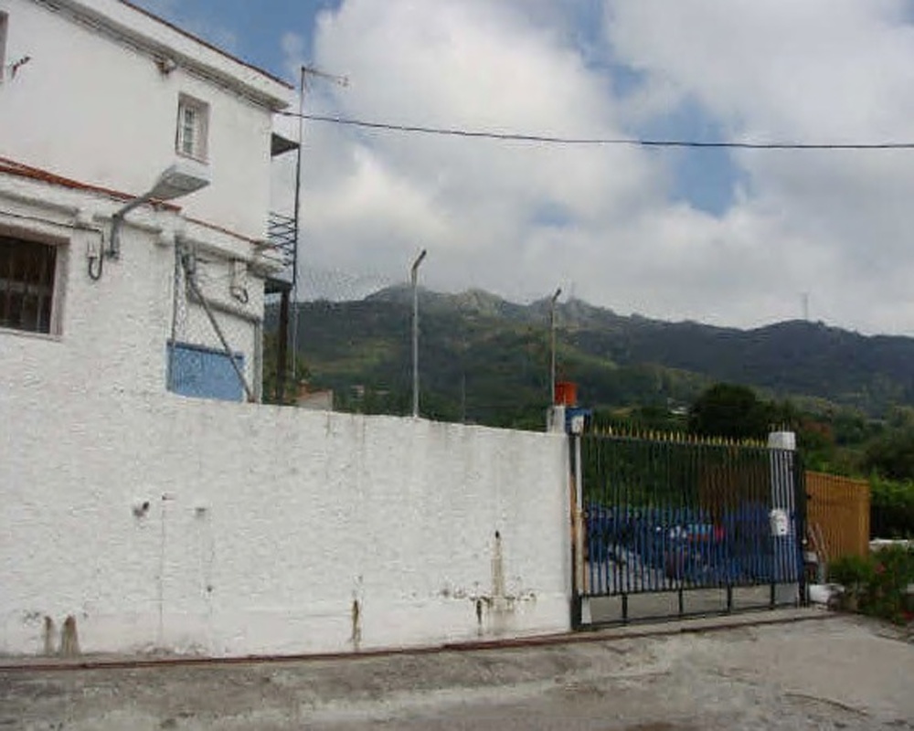 Chalet en C/ Naranjo de Bulnes, Algeciras (Cádiz)