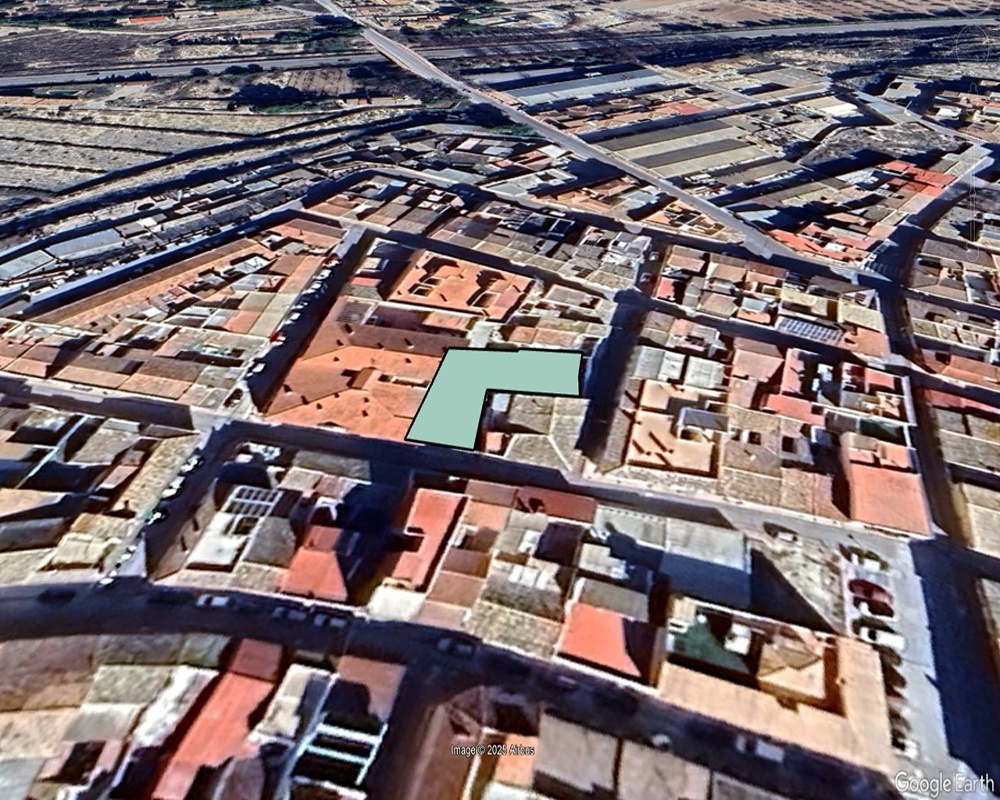 Suelo urbano consolidado en C/ Consol, Monóvar (Alicante)