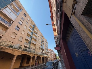 Piso en C/ Mariano Balsega - Zaragoza - 23