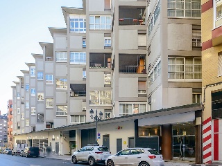 Piso en venta en Oviedo de 148  m²