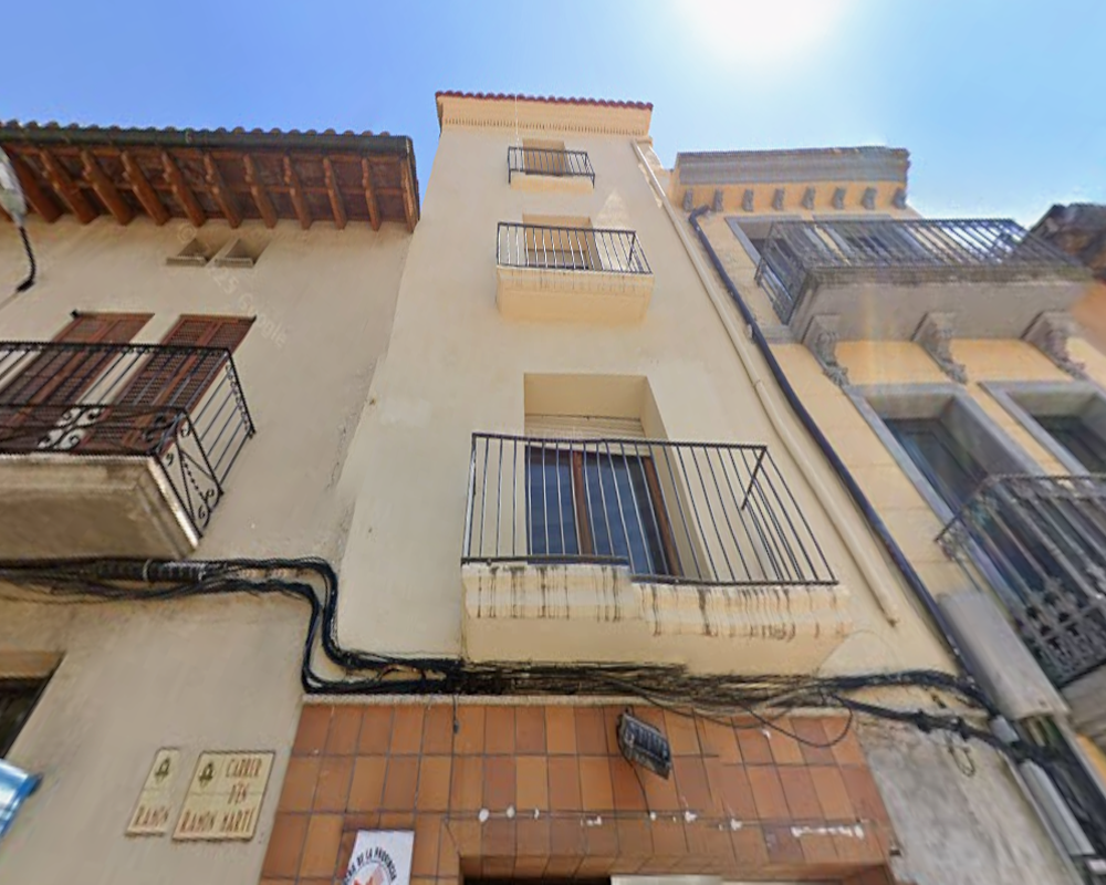 Vivienda adosada en C/ Plaça Major