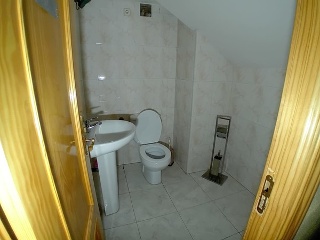 Piso y local en C/ Revuelta, Colmenarejo (Madrid) 8