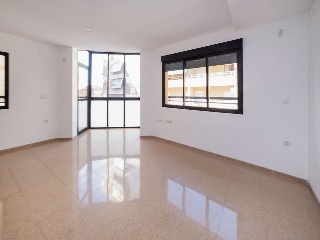 Piso en venta en Elda de 72  m²