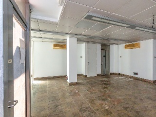 Locales en C/ Pablo Iglesias - Castellón - 2