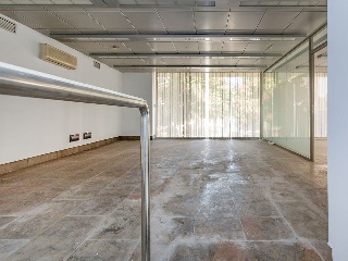 Locales en C/ Pablo Iglesias - Castellón - 7