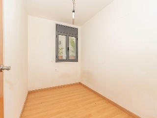 Piso y garaje en C/ Amadeus Vives, Linyola (Lleida) 6