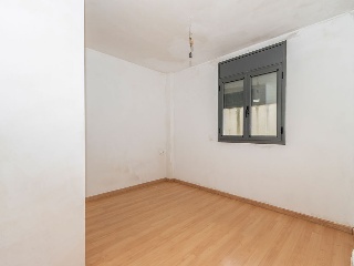 Piso y garaje en C/ Amadeus Vives, Linyola (Lleida) 10