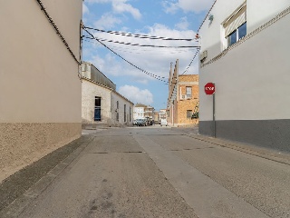 Piso y garaje en C/ Amadeus Vives, Linyola (Lleida) 22