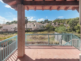 Chalet adosado en C/ Torre del Escipions 21