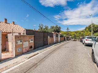 Chalet adosado en C/ Torre del Escipions 24