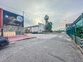 Nave Industrial en El Raal 2