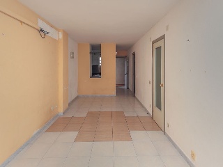 Piso con garaje en Av los Ángeles 2