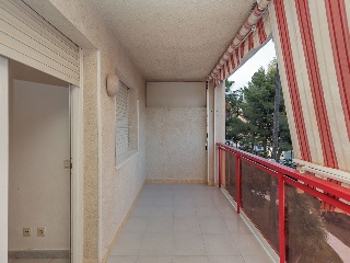 Piso con garaje en Av los Ángeles 12