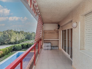 Piso con garaje en Av los Ángeles 13