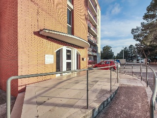 Piso con garaje en Av los Ángeles 15