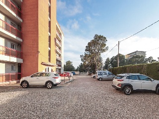 Piso con garaje en Av los Ángeles 16