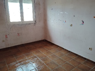 Chalet adosado en C/ Oropesa 8