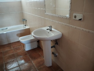 Chalet adosado en C/ Oropesa 16