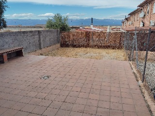 Chalet adosado en C/ Oropesa 18