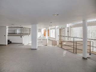 Local comercial en Ps Sant Salvador 50