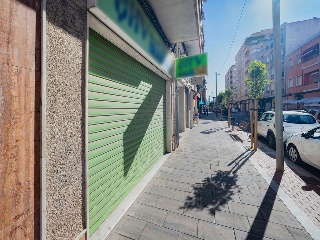 Local y garajes en Av Alfonso XIII - Elda - Alicante 58