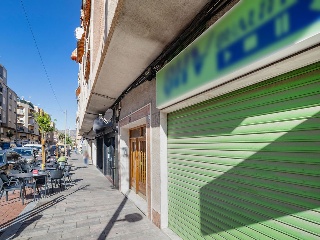 Local y garajes en Av Alfonso XIII - Elda - Alicante 59