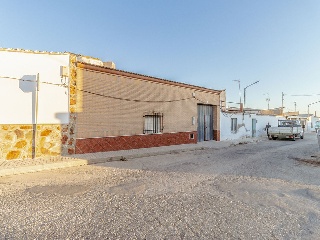 Casa adosada en La Puebla de Almoradiel - Toledo - 74