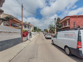 Chalet aislado en C/ Pirineu 35