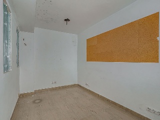 Piso en C/ Teodosio - Sevilla - 24