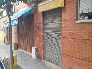 Local en C/ Esturión - Sevilla - 2