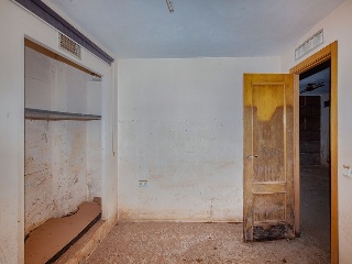 Local en C/ Xúquer 5