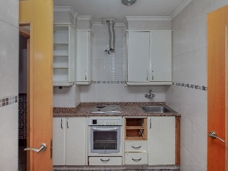 Local en C/ Xúquer 24