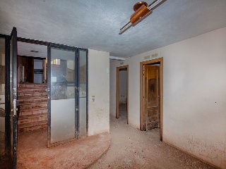 Local en C/ Xúquer 48