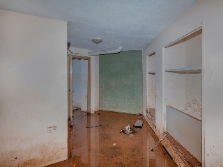 Local en C/ Xúquer 58