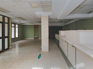02045-0001 18