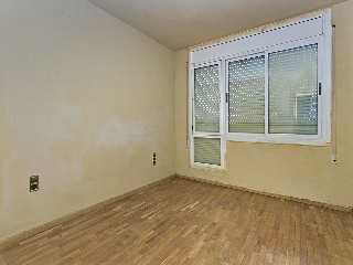 Piso en C/ Joan Maragall 8