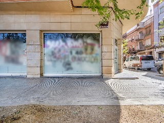 Local en C/ Corts Catalanes, Lleida 30