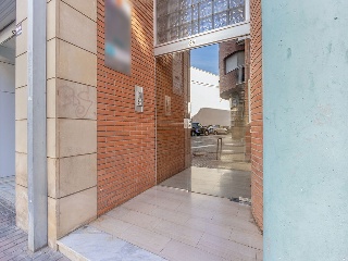 Local en C/ María Sauret - Lleida - 33