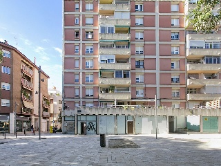 Locales en Sant Boi de Lluçanès ,Barcelona 9