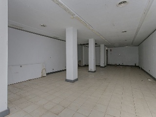 Locales en Sant Boi de Lluçanès ,Barcelona 18