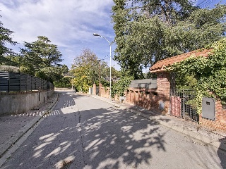 Chalet independiente en C/ Enric Morera - Cerdanyola del Vallès - 39