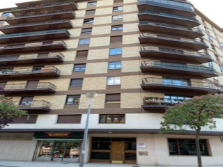 Piso en C/ Obispo Irurita, Pamplona 3