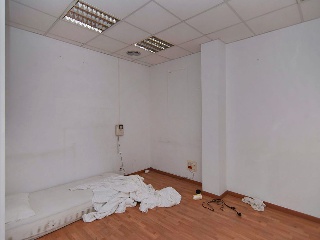 Local en C/ Josep Trueta 23